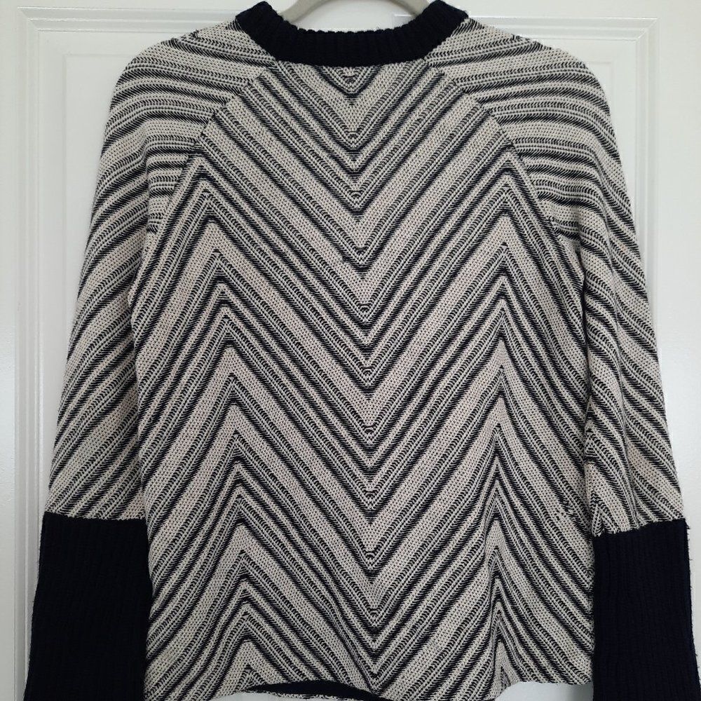 Tory Burch Sweater size S‎ - Picture 2 of 9